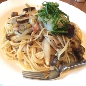 揚げ茄子とベーコンの和パスタ★大葉乗せ